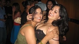 Bollywood Actress expose too much in Parties